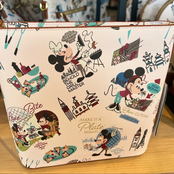 Disney Dooney & Bourke Food & Wine 2022 - Picture 2 of 2